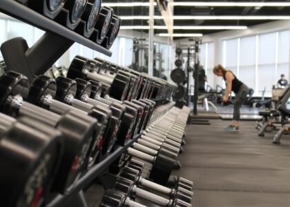 Gewichtenrek in de sportschool - krachttraining
